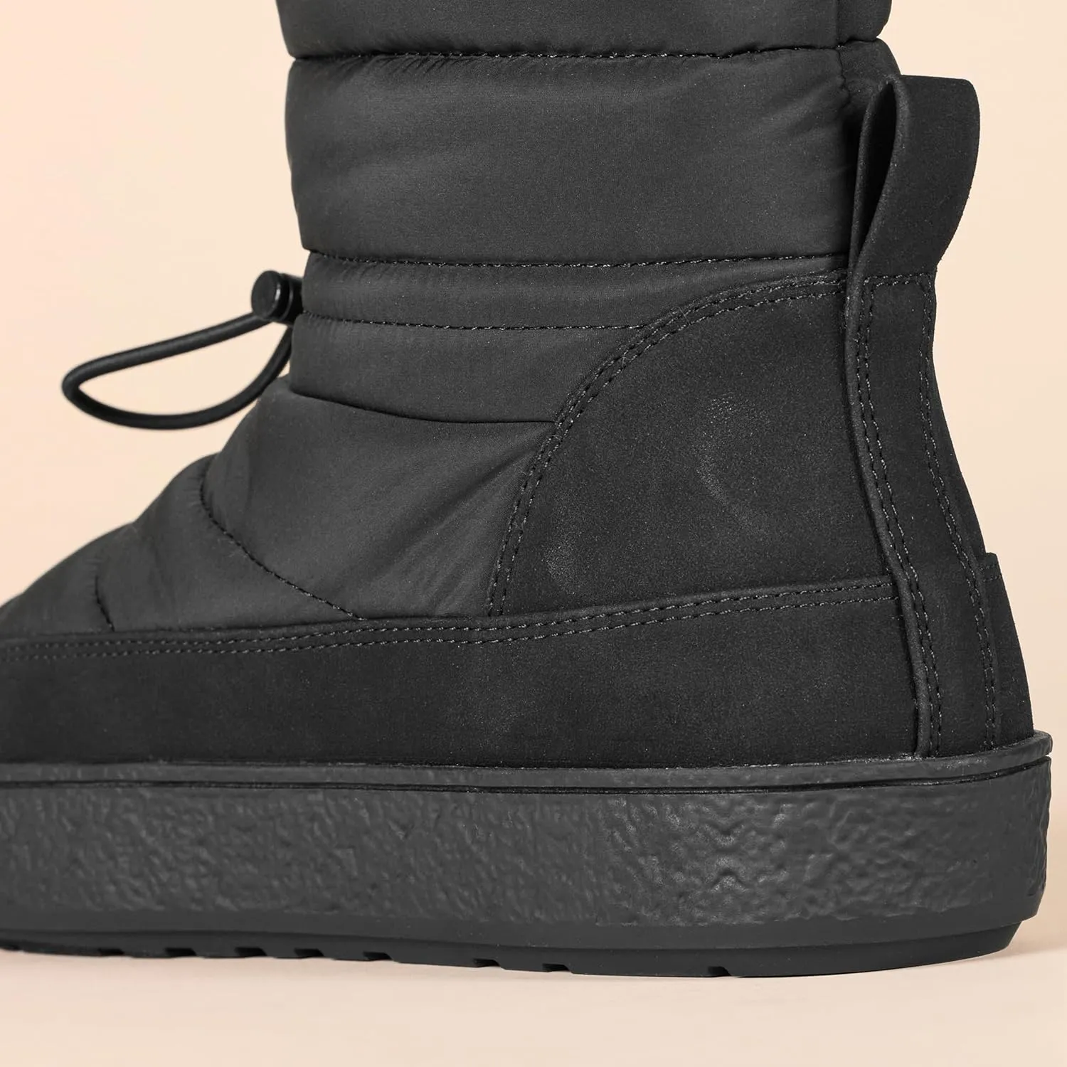 Amazon Essentials Women's Pull On Puffer Boot