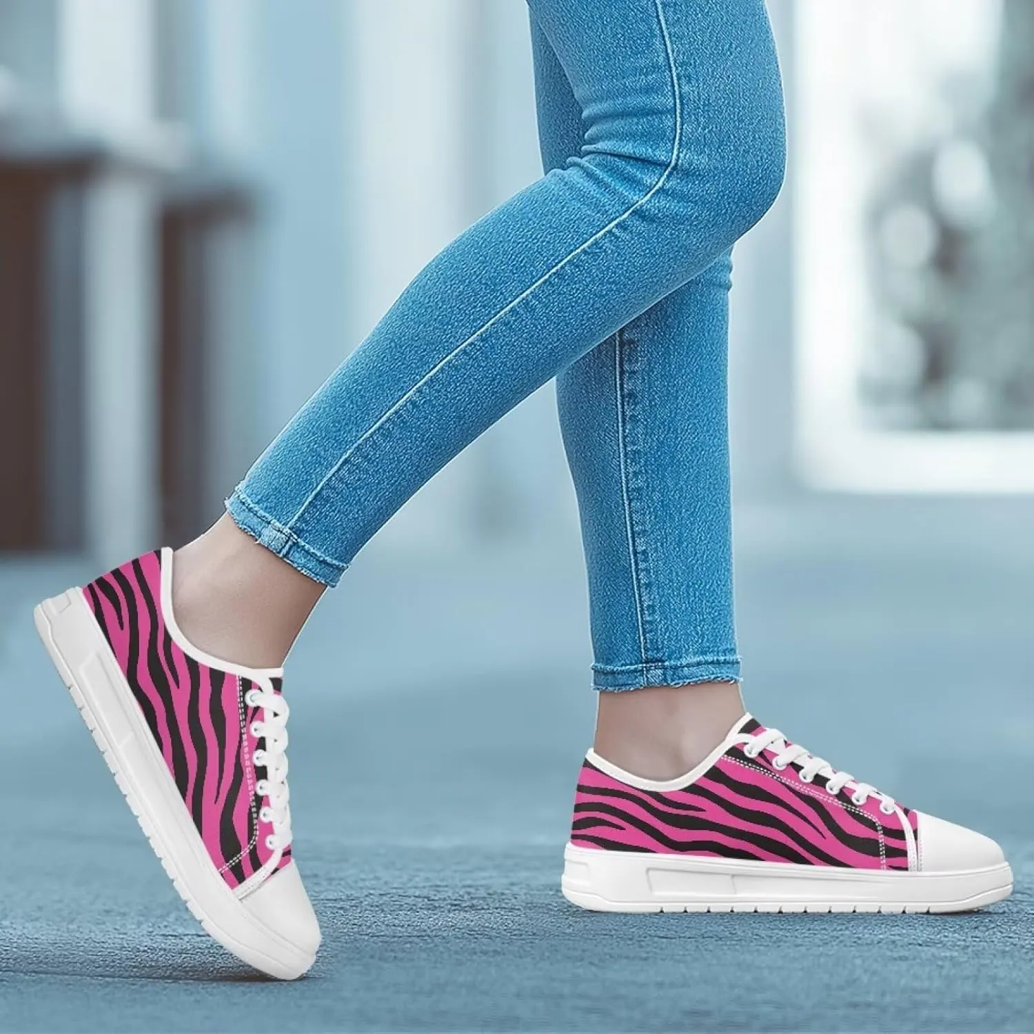 Classic Fashion Sneakers Canvas Shoes for Women Lace Up Low Top Canvas Casual Sneakers Lightweight Breathable Wide Toe Shoes