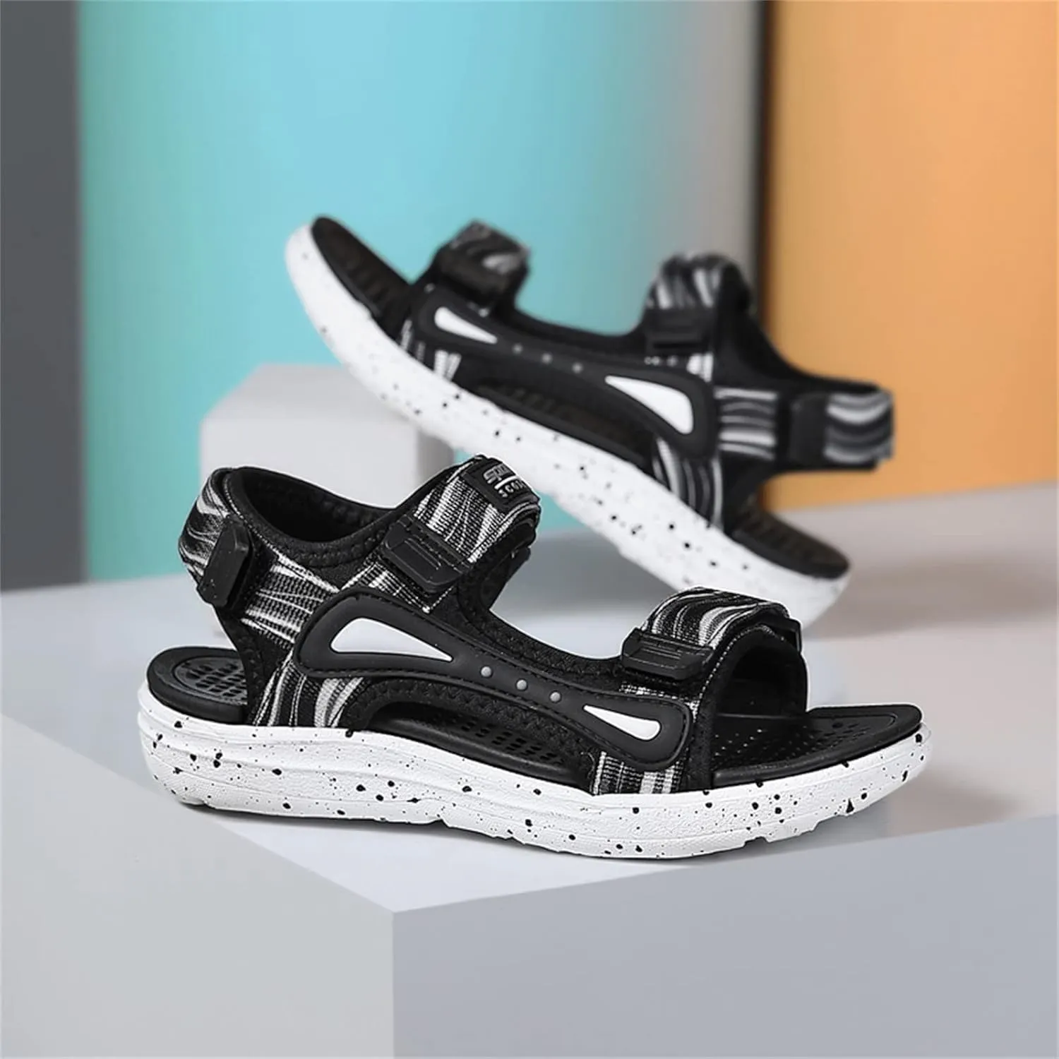 Kids Boys Summer Sports Sandals Hiking Beach Outdoor Open Toe Lightweight Breathable Non Slip Casual Walking Shoes