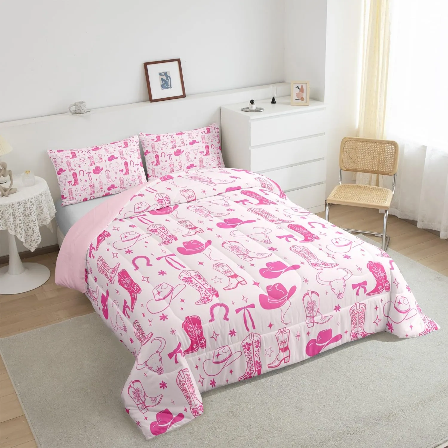 Manfei Cowgirl Kids Comforter Set Twin Size, Cowboy Boots Hat Bowknot Bedding Set for Girls, Western Bull Skull Horseshoes Down Comforter for All Season, Soft Polyester Quilt Set, 1 Pillowcase