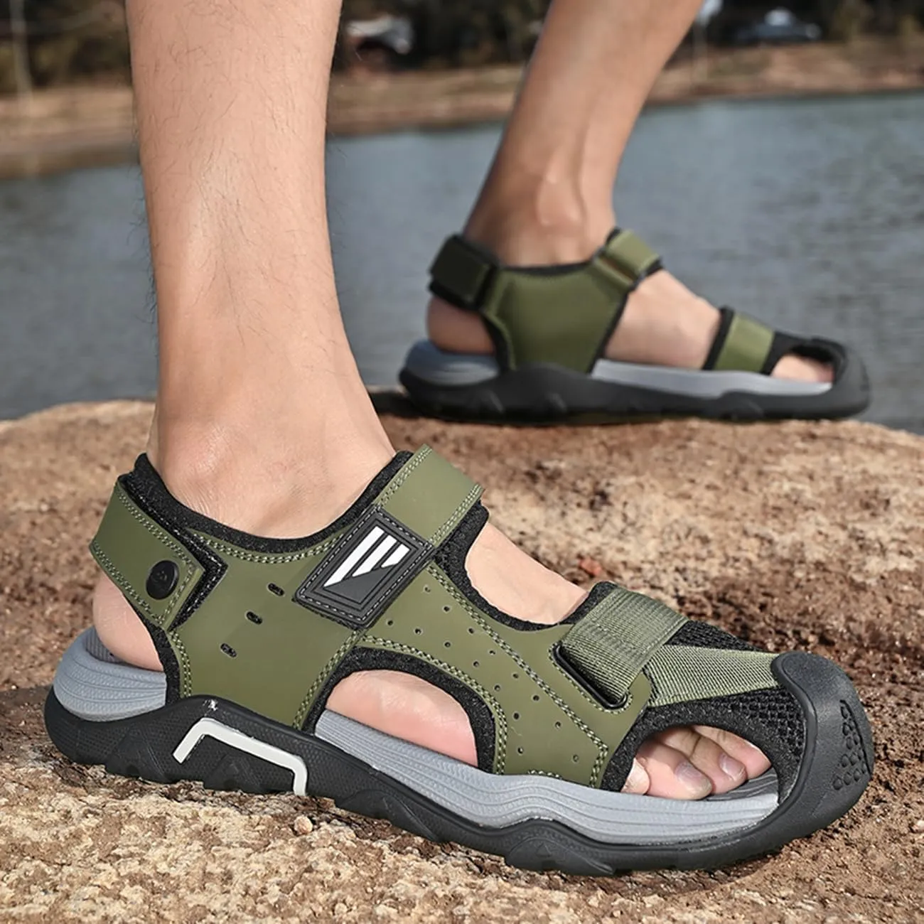 Mens Beach Sandals Outdoor Hiking Sandals Platform Water Shoes for Travel Walking Trekking Camping