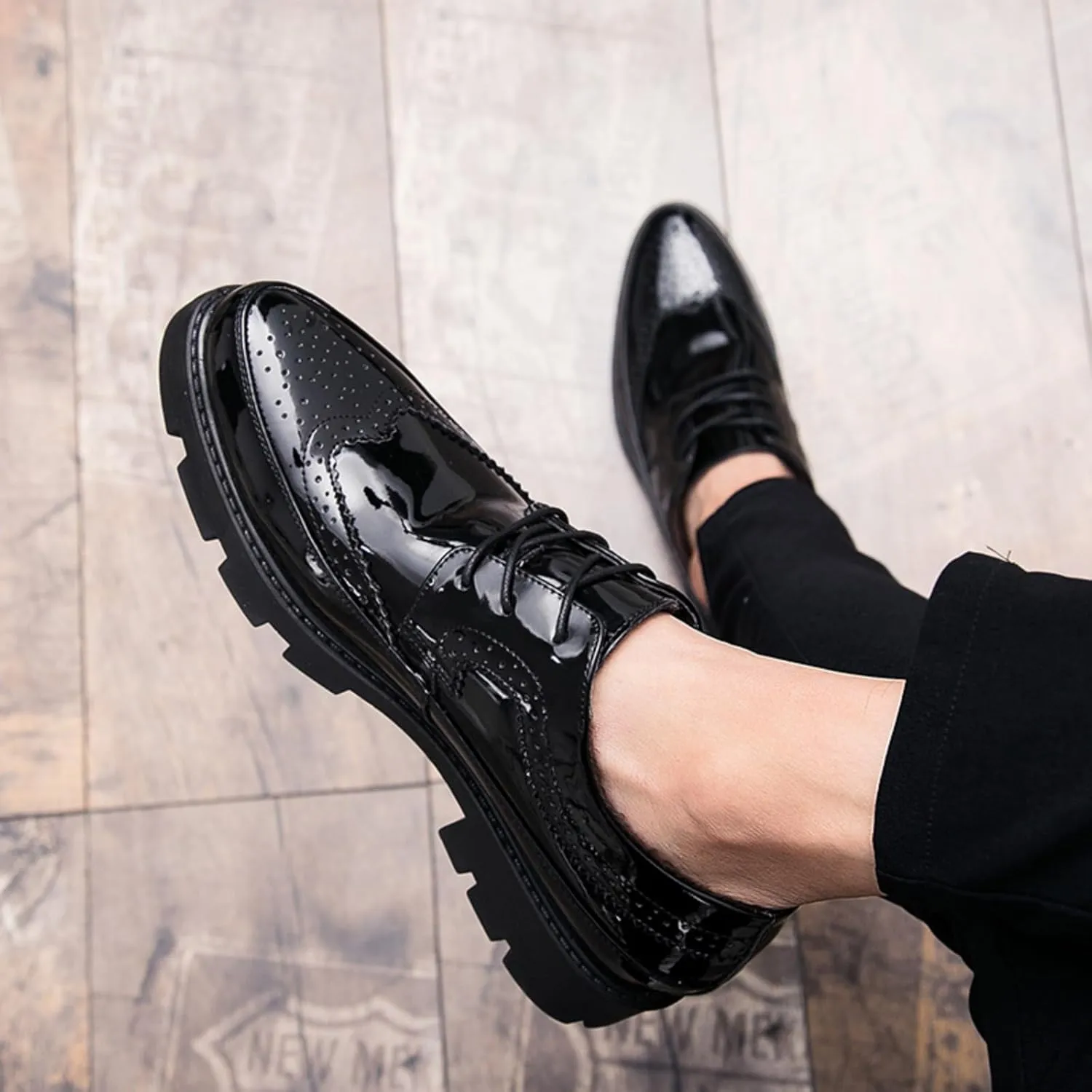 Mens Brogue Wingtip Patent Leather Chunky Heels Dress Oxfords Shoes Black Round Toe Lug Sole Tuxedo Loafers Business Formal Church Wedding Shoes