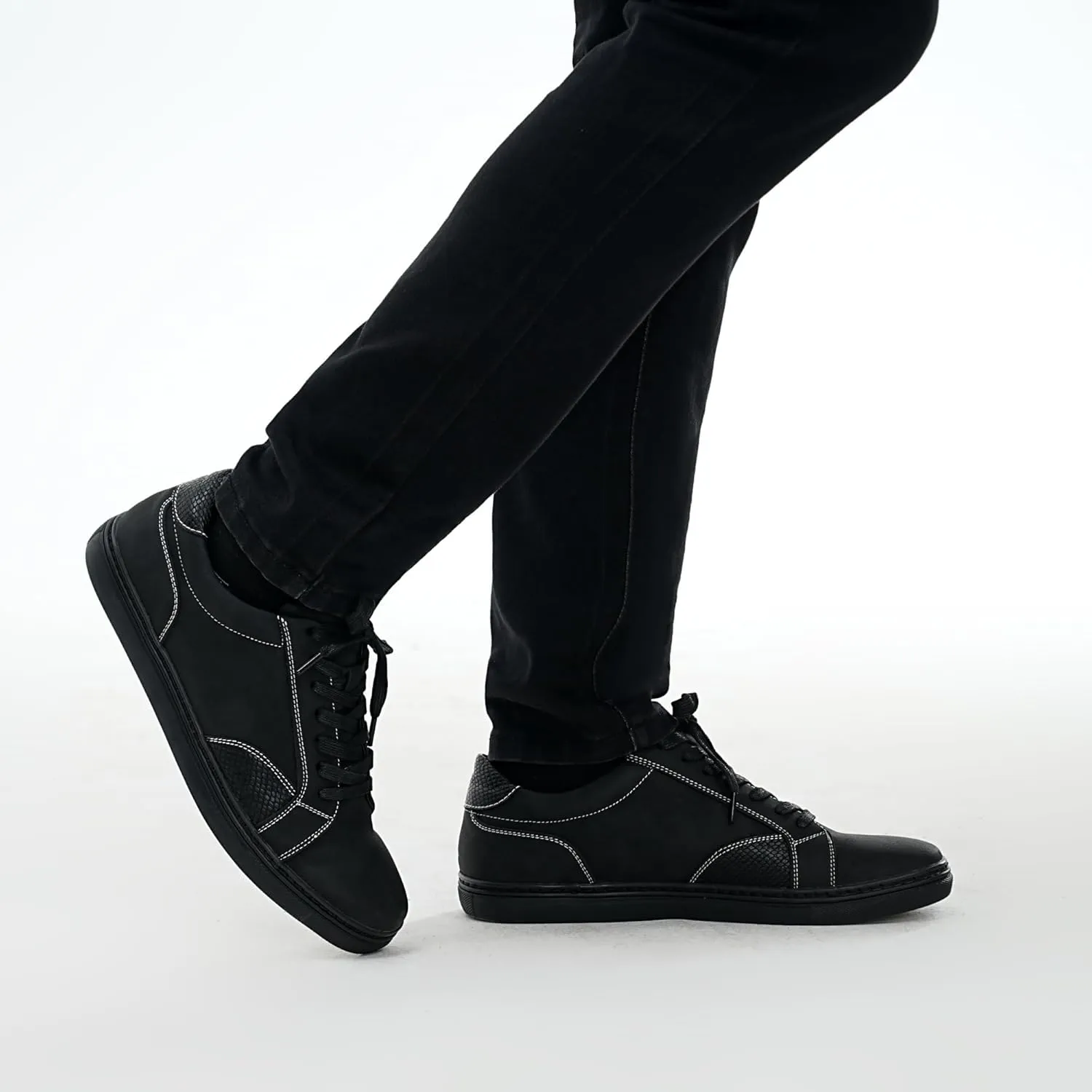Mens Casual Dress Sneakers - Classic Lace-up Retro Sneakers for Men - Comfortable PU Business Casual Shoes