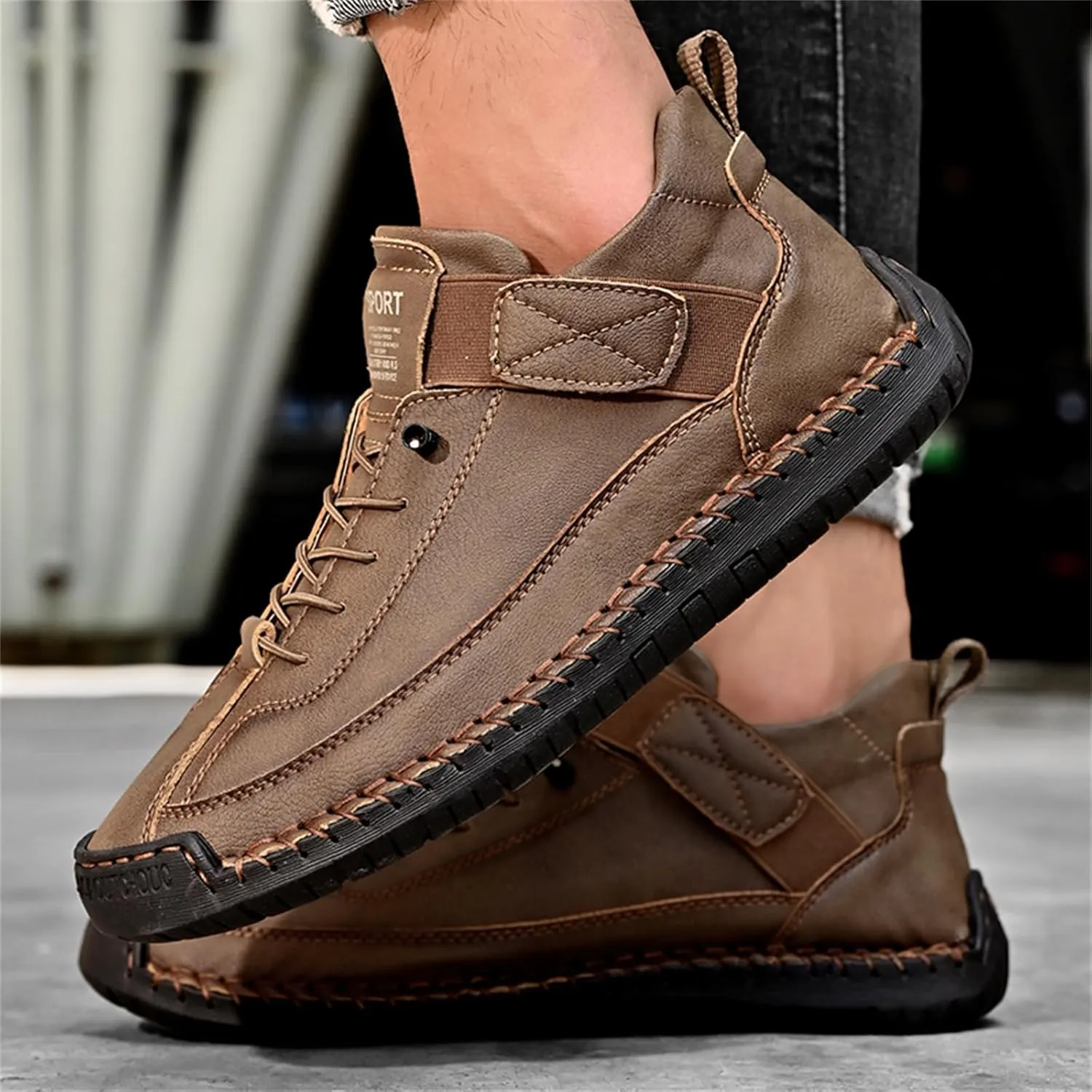Men'S Hand Stitching Leather Chukka Ankle Boots with Adjustable Elastic Band Casual Slip-On Non-Slip Walking Loafers Retro High Top Flat Shoes