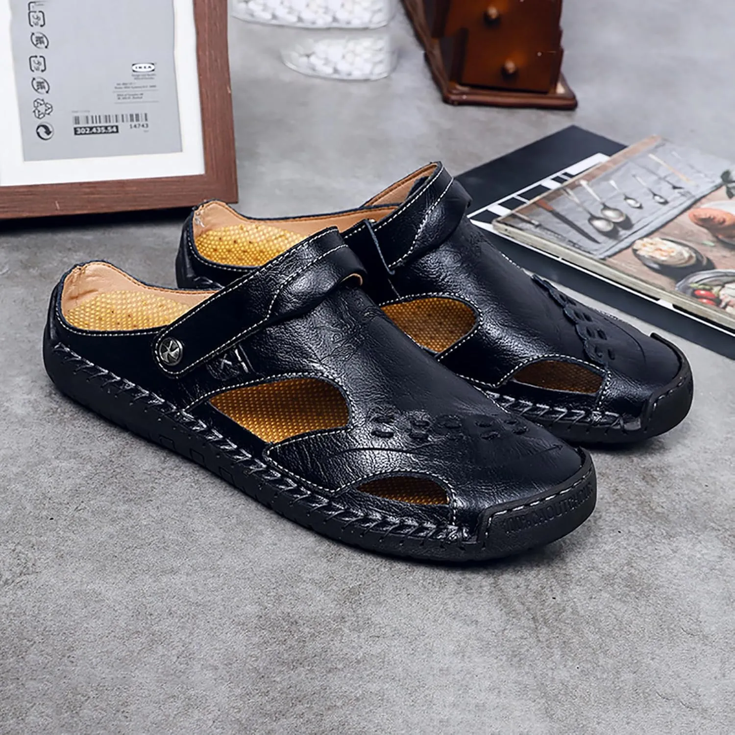 Mens Leather Sandals Hollow Closed Toe Summer Outdoor Casual Beach Shoes