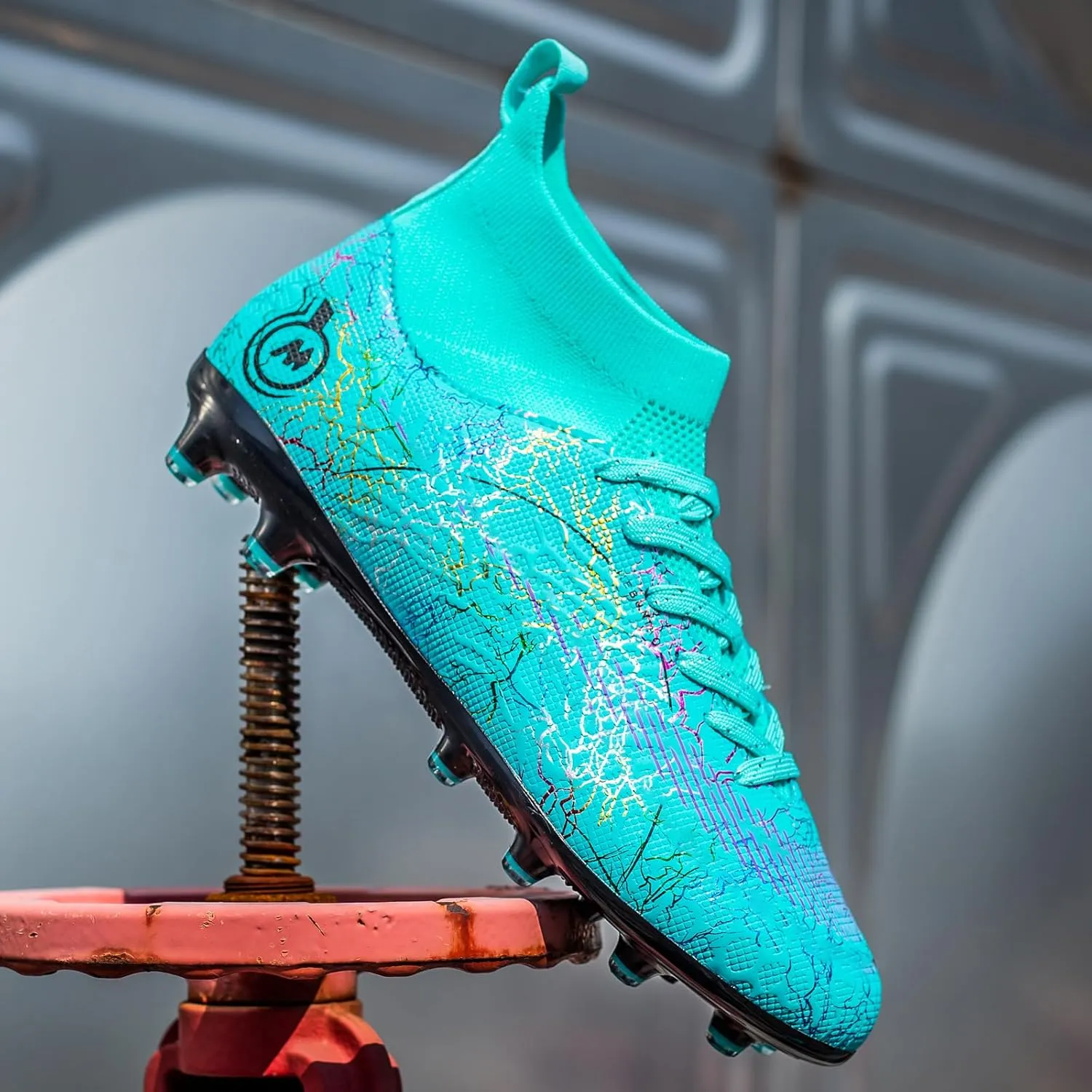 Mens Womens Soccer Cleats Youth Soccer Shoes Football Shoes High-Top Football Cleats Outdoor/Indoor Athletic Shoes Sneakers