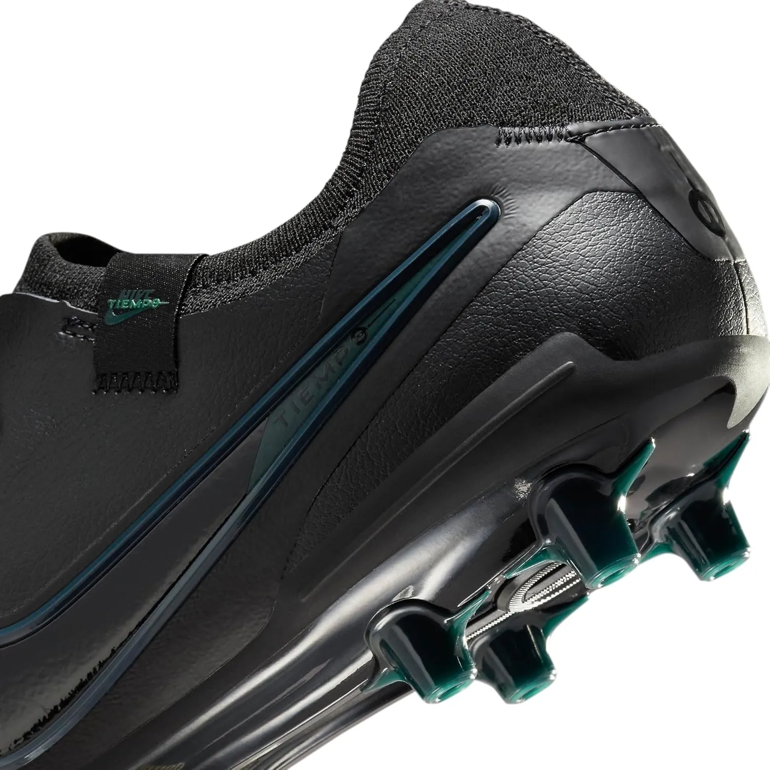 Nike Men's Soccer Shoe