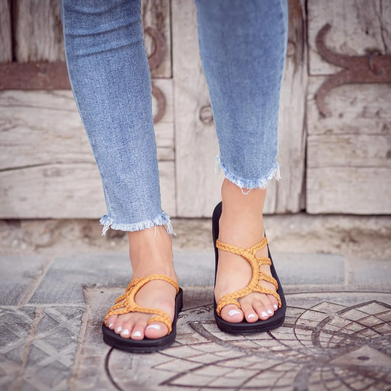 Plaka Relief Flip Flops for Women with Arch Support | Comfy Sandals for Women | Perfect for the Beach, Long Walks or Poolside
