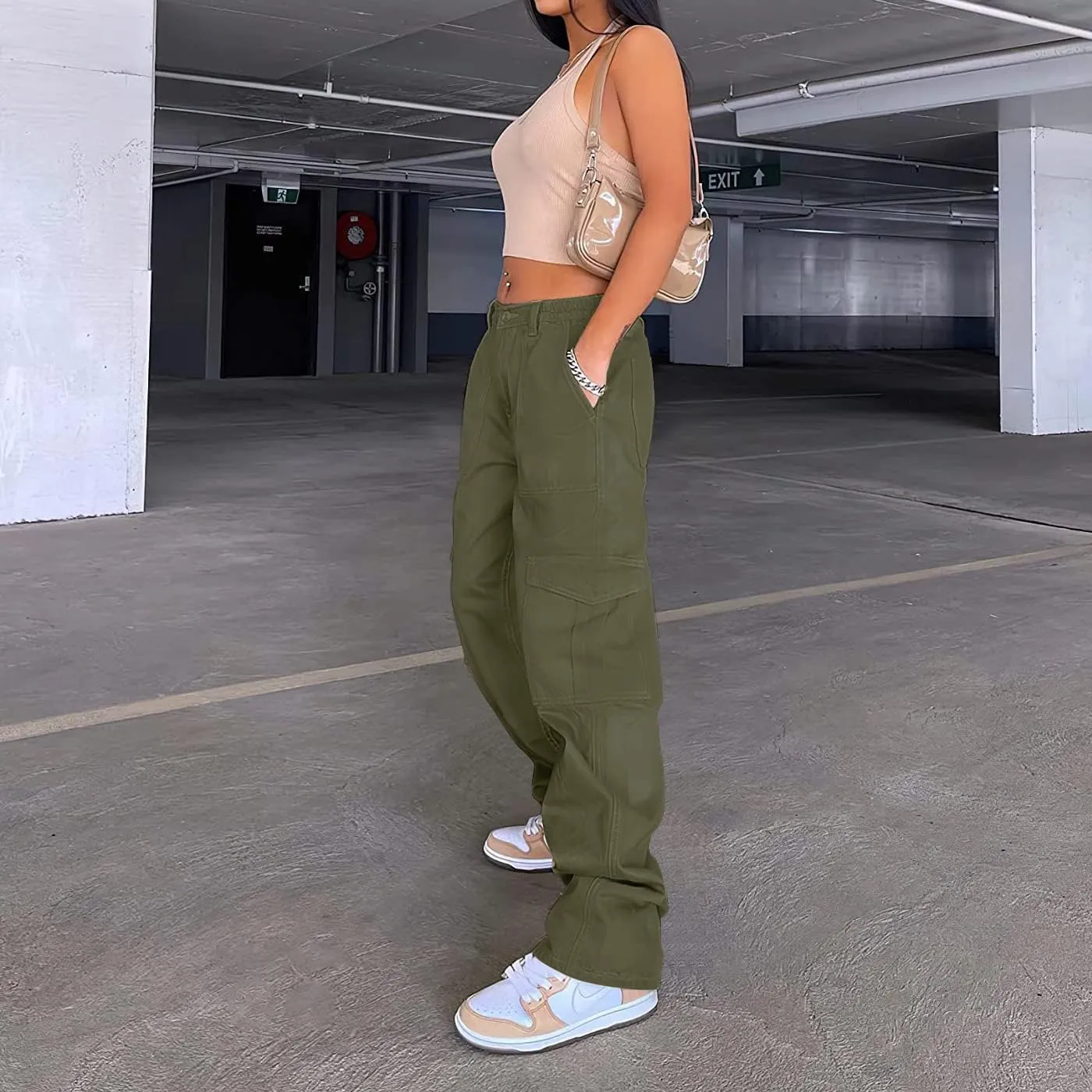 QYANGG High Waist Stretch Cargo Pants Women Baggy Multiple Pockets Relaxed Fit Straight Wide Leg Y2K Pants