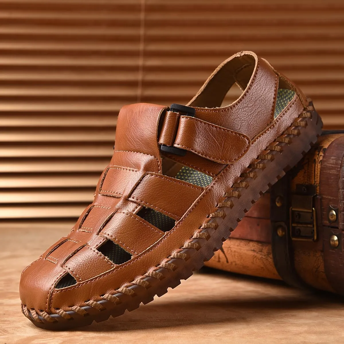 Shaire Men's Casual Sandals Slippers Beach Sandals Men's Closed Toe Fisherman Sandals