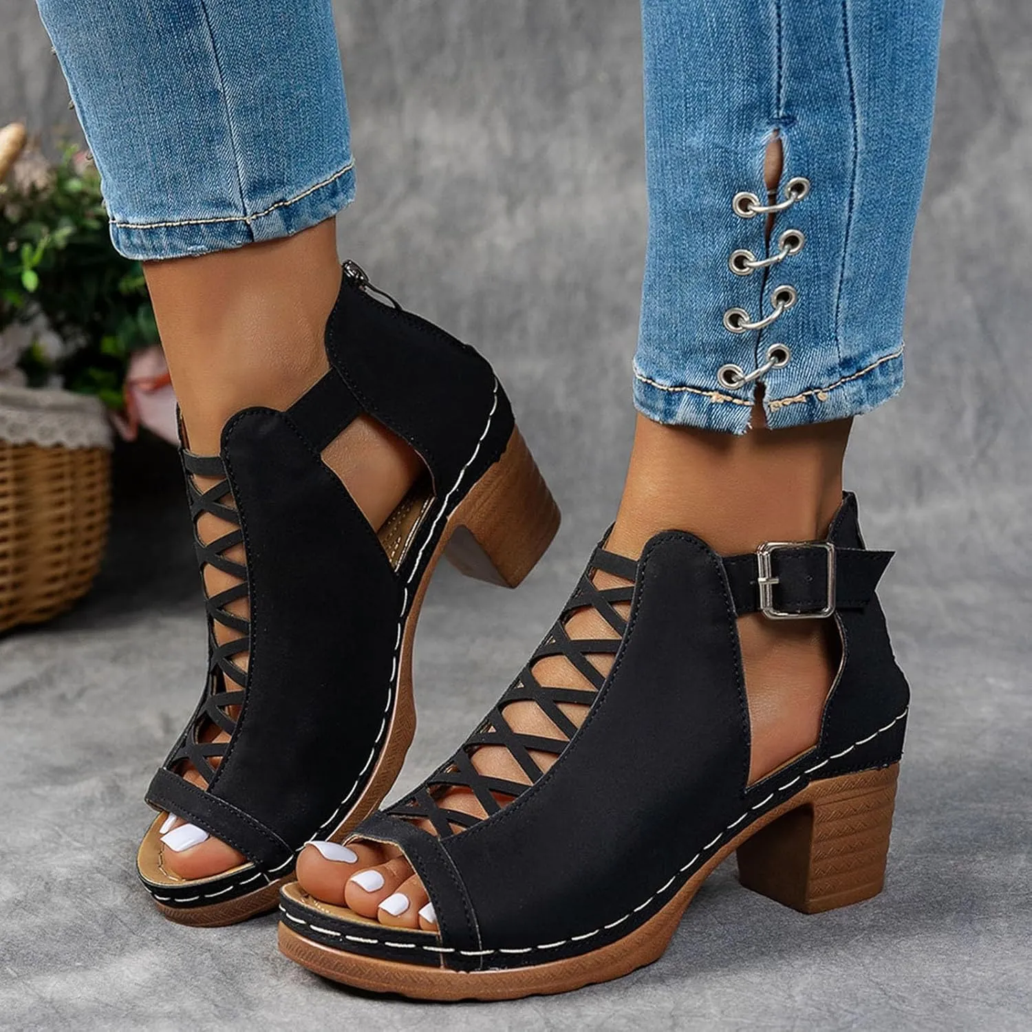 Summer Sandals for Women 2025 Trendy Dressy Fashion Open Toe Heel Sandal Chunky Heels Adjustable Straps Ankle Strap Zipper Back High Heel Sandals