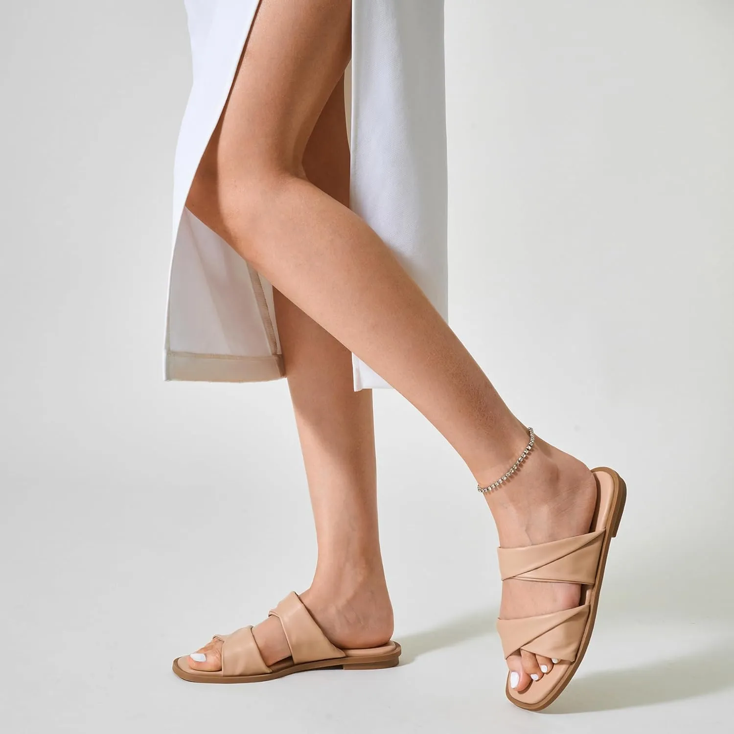 Trary Sandals Women,Leather Slides Women Comfortable Memory Foam Sandals for Women Footwear,Fashion Flat Summer Sandals for Women 2025