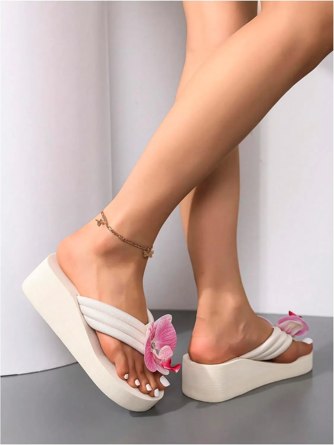 Verdusa Women's 3D Floral Platform Sandals Holiday Wedge Sandals Beach Flip Flops