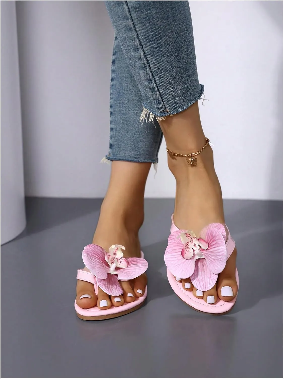 Verdusa Women's Flower Thong Sandals Flip Flops Summer Beach Slides