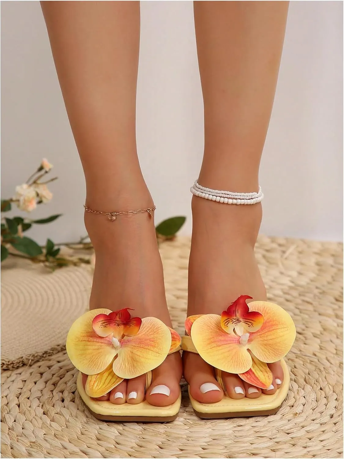 Verdusa Women's Flower Thong Sandals Flip Flops Summer Beach Slides