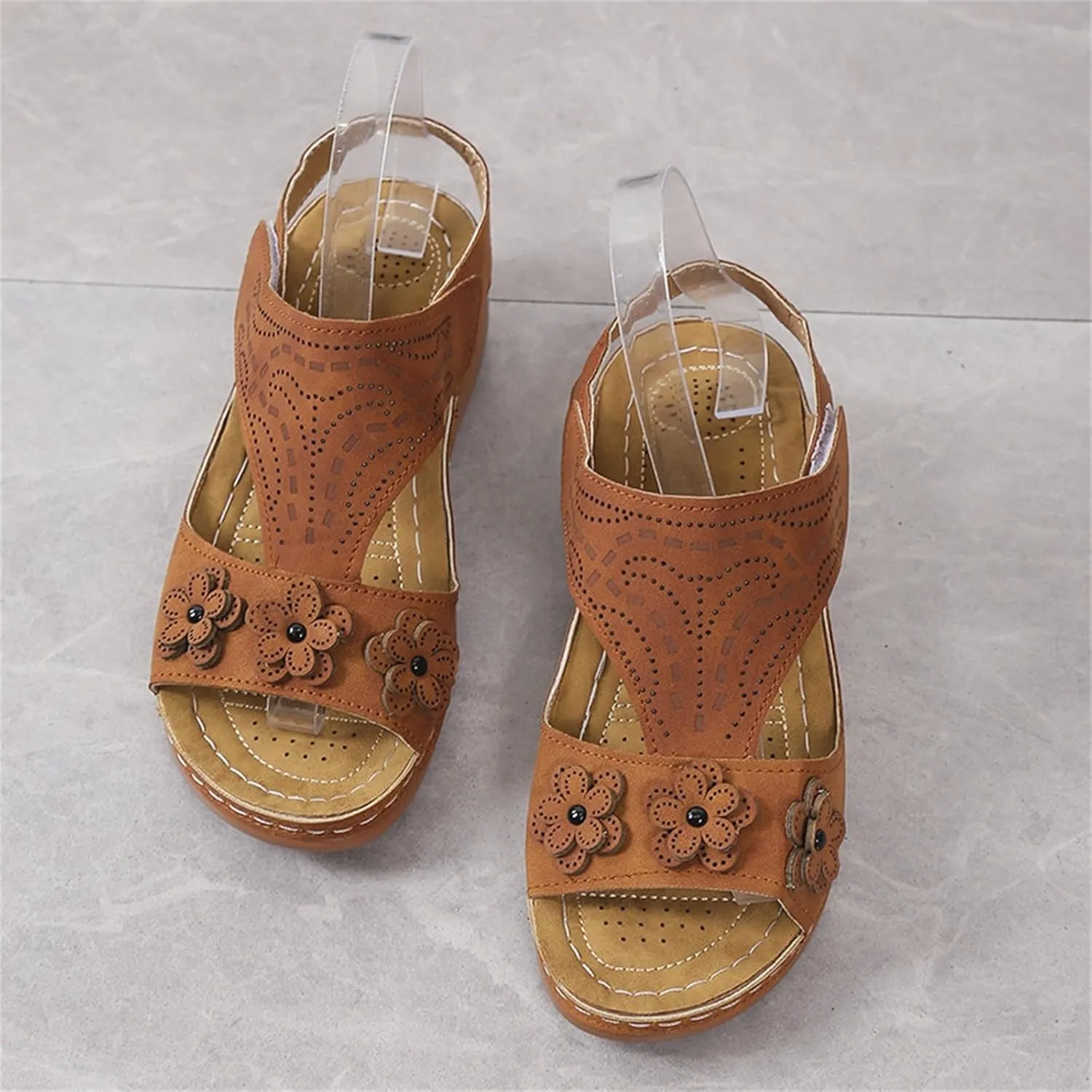 Women Sandals Summer Large Retro Casual Flower Slope Heel Beach Lightweight Fashionable Solid Color Shoes Slides