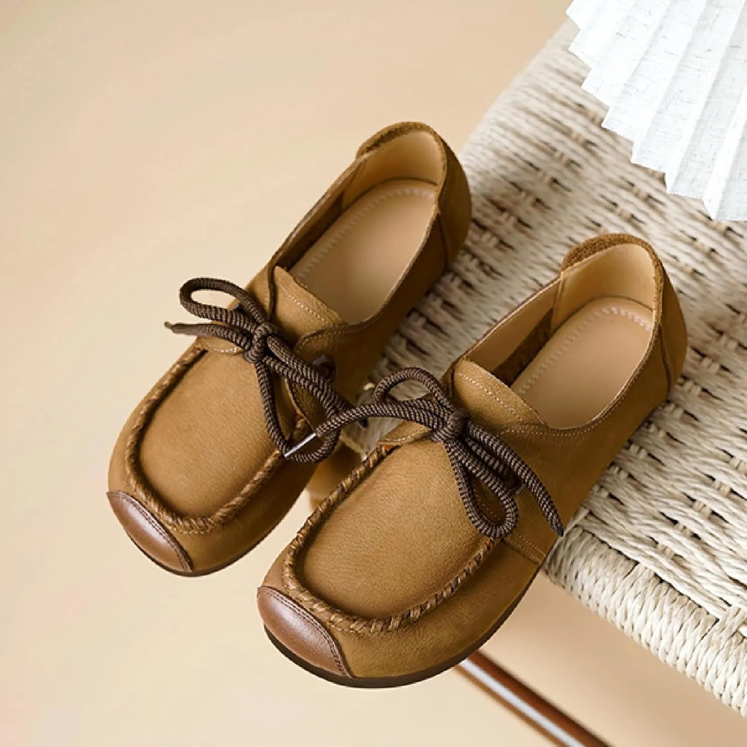Women's Genuine Leather Flat Loafers Retro Comfortable Round Toe Lace-up Slip On Anti-Slip Soft Bottom Walking Shoes for Daily Work Office Casual Shoes