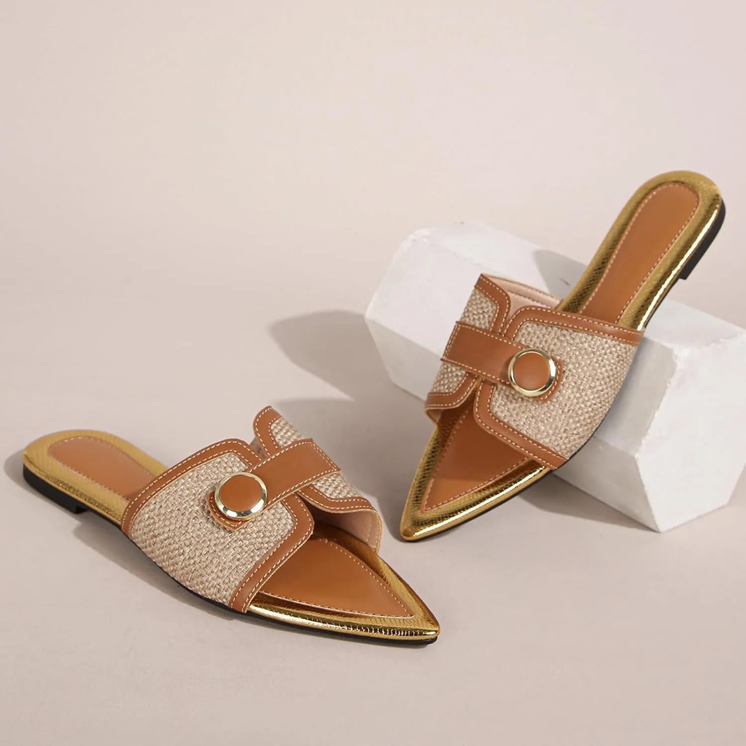 Women's Linen Fashion Pointed Toe Flat Slides Sandals Comfortable Lightweight Non-Slip Open Toe Slip On Summer Beach Slippers